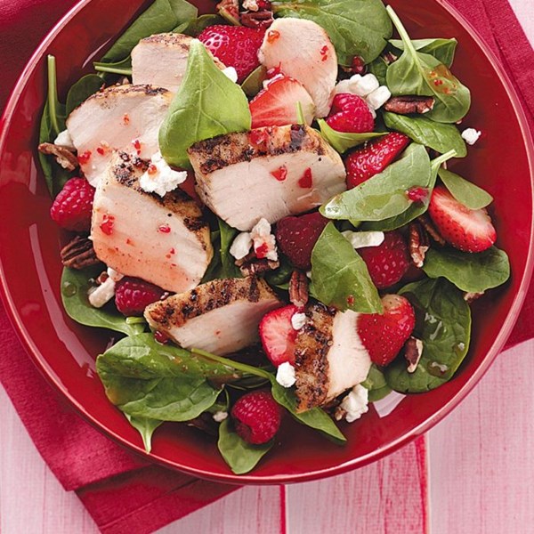 Berry chicken salad