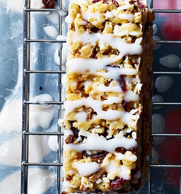 Berry coconut bars