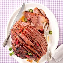 Berry crisp spiral ham