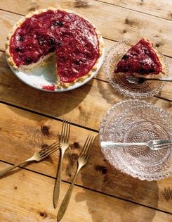 Berry dream pie