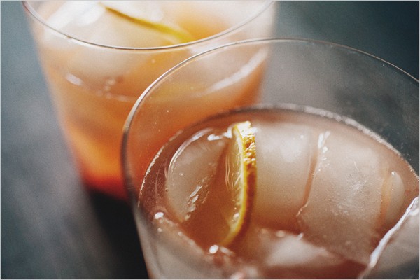 Berry-ginger cocktail