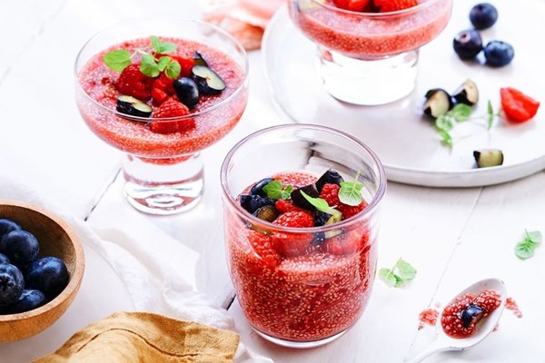 Berry kombucha jellies