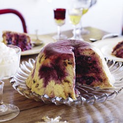 Berry, panettone and custard summer pudding