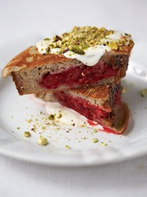 Berry pocket eggy bread, pistachios, yoghurt, honey & cinnamon