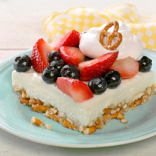 Berry pretzel fluff dessert