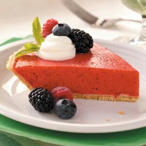 Berry smoothie pie