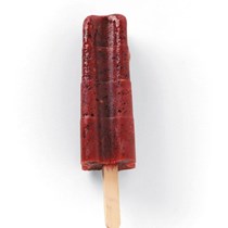 Berry smoothie pops
