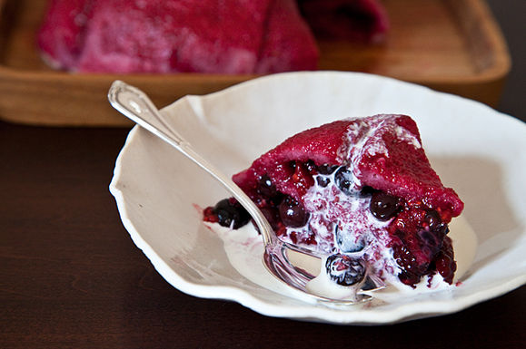 Berry summer pudding