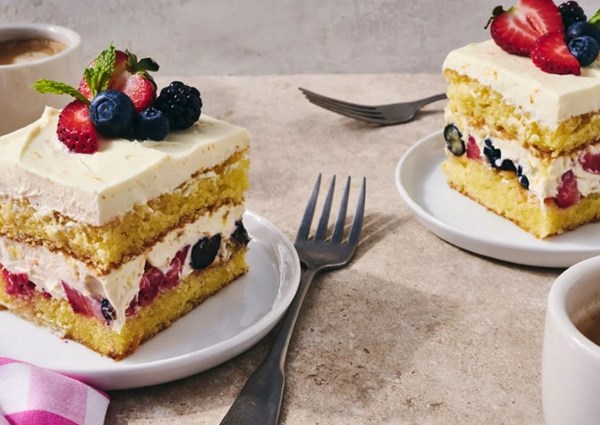 Berry tiramisu