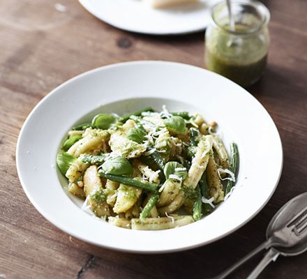 Best-ever pesto & potato pasta