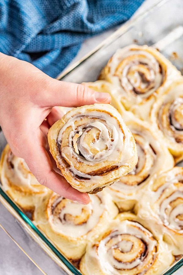 Best homemade cinnamon rolls ever