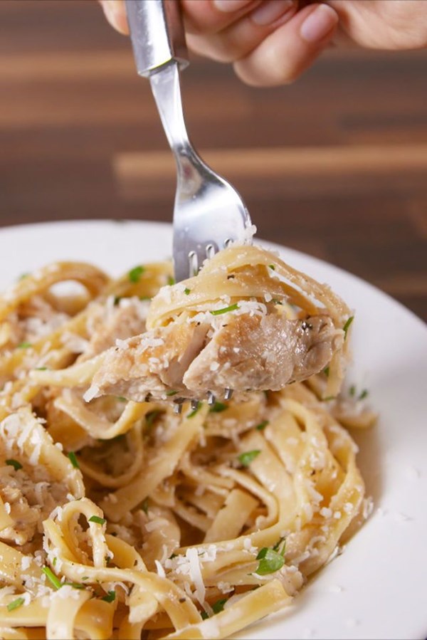 Best Instant Pot chicken Alfredo 