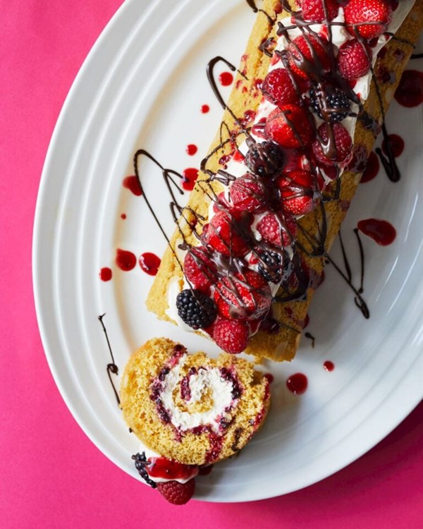 Best-of-the-best summer Swiss roll