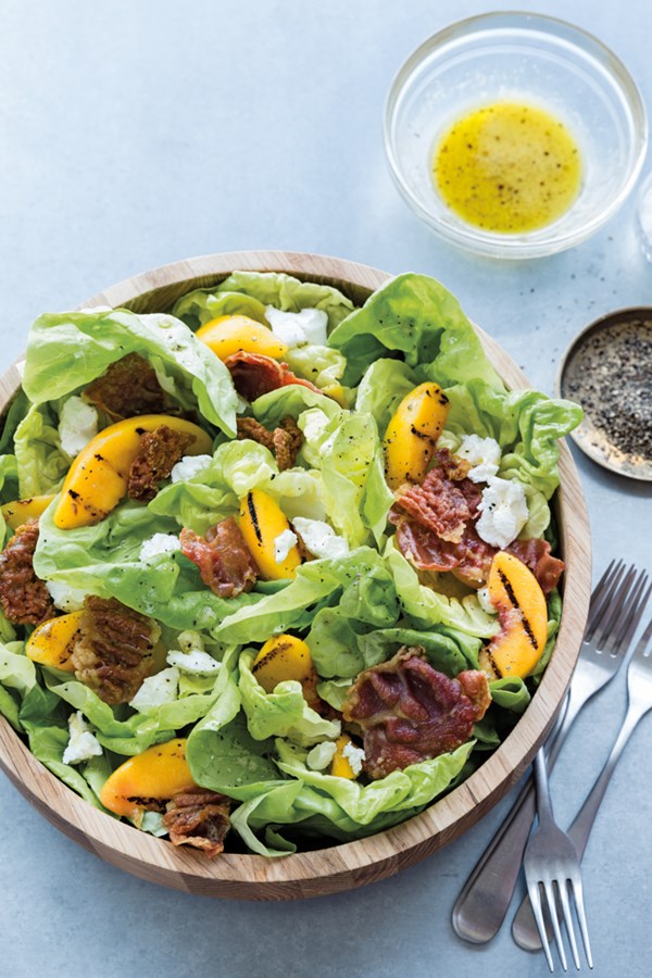 Bibb lettuce salad with grilled peaches and prosciutto
