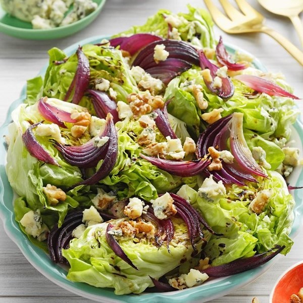 Bibb lettuce with roasted red onions