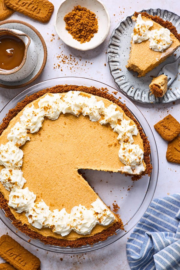 Biscoff pumpkin pie
