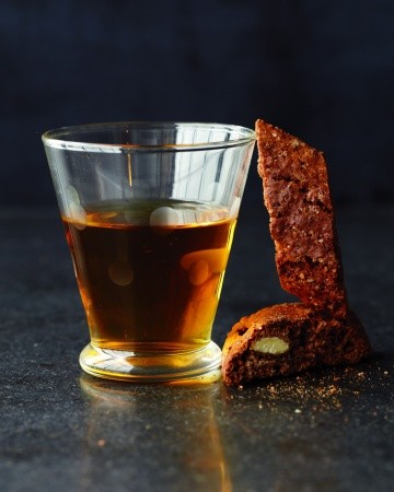 Biscotti with wine
