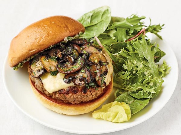 Bistro burgers with mushrooms 