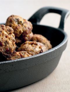Bite-size meatballs (Koftinka)