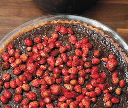 Bittersweet chocolate and wild strawberry tart