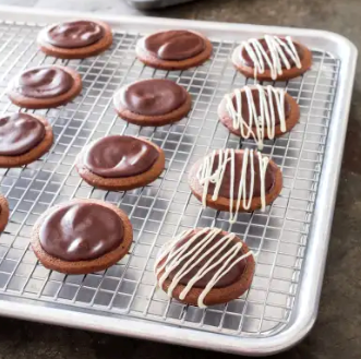 Bittersweet chocolate glaze