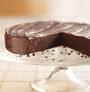 Bittersweet chocolate Irish whiskey cake