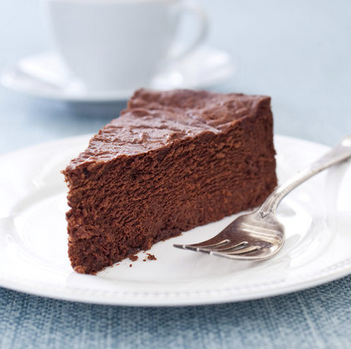 Bittersweet chocolate mousse cake
