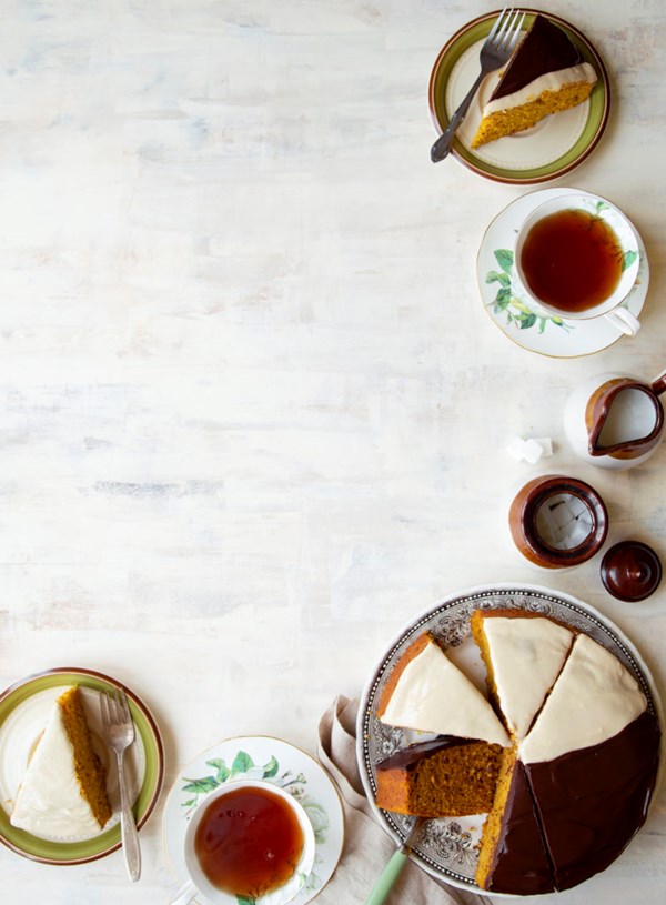 Black and white pumpkin cake
