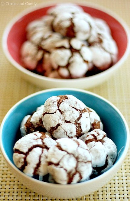 Black and whites (aka chocolate crinkles)