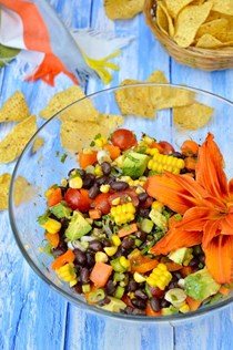 Black bean and corn salad: Mexican style
