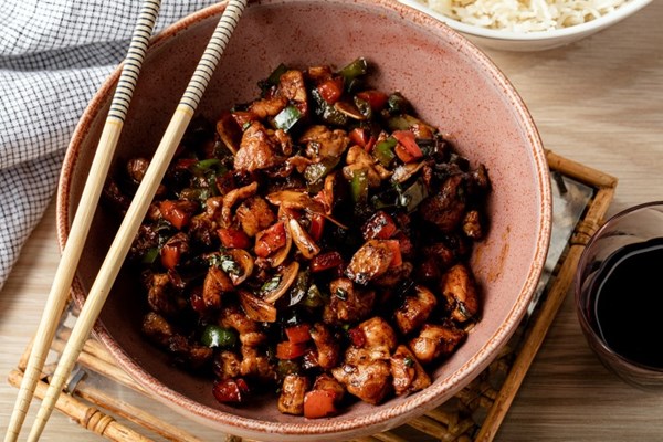 Black bean chicken (Dou chi ji ding) recipe | Eat Your Books