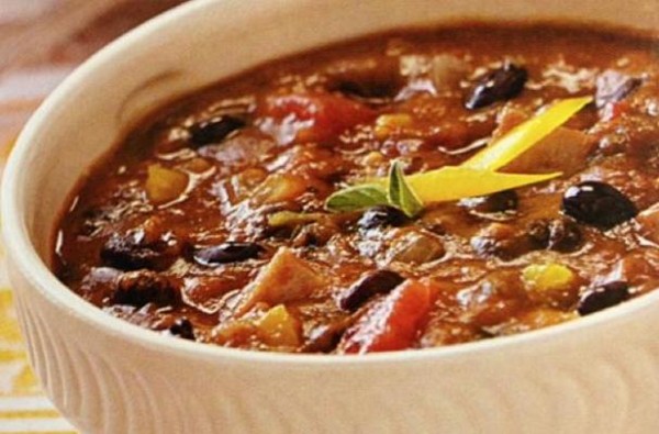 Black bean 'n' pumpkin chili