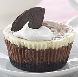 Black-bottomed Nutella swirl cheesecakes