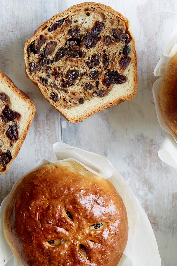 Black buns