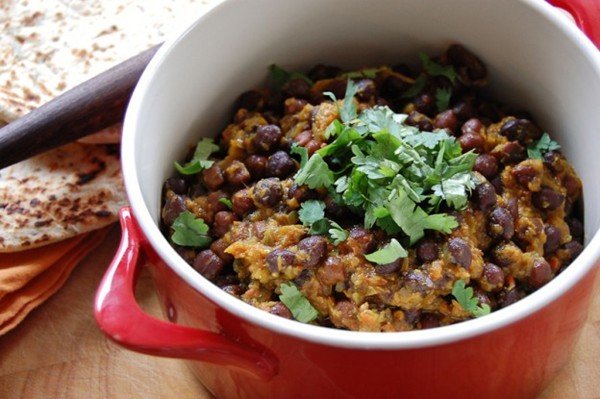 Black chickpea curry