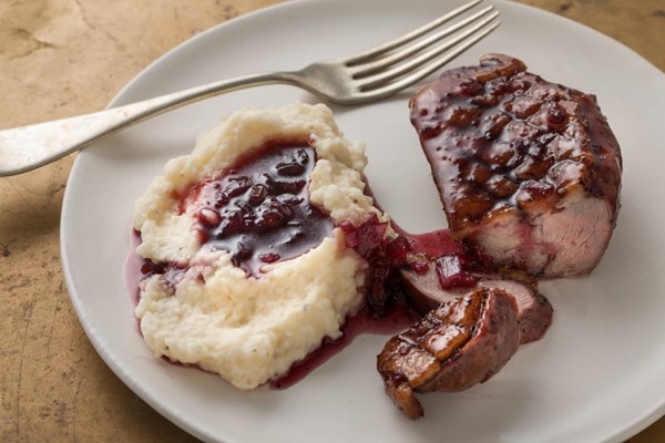 Black currant-lacquered duck breast