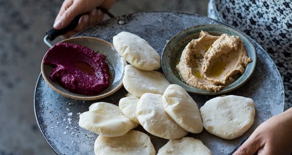 Black-eyed bean hummus