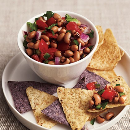 Black-eyed pea and tomato salsa