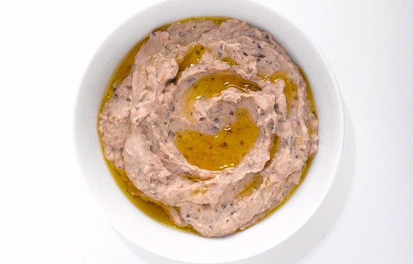 Black-eyed pea hummus