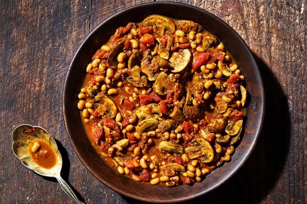 Black-eyed peas with mushrooms