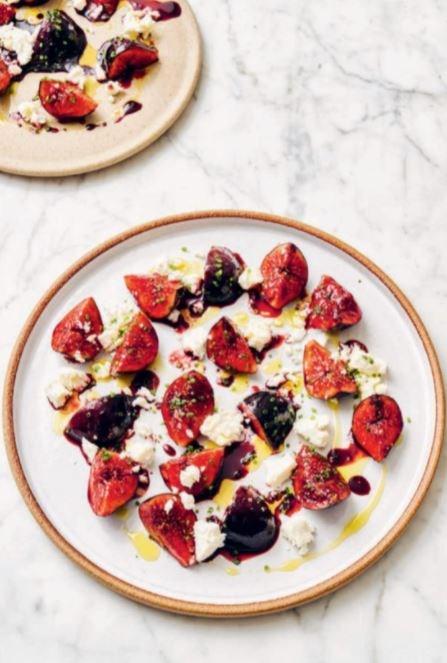 Black figs, feta & red wine
