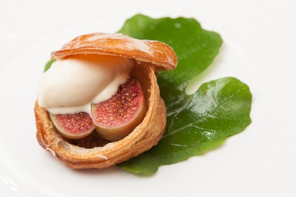 Black figs in rough puff pastry with fig leaf ice cream