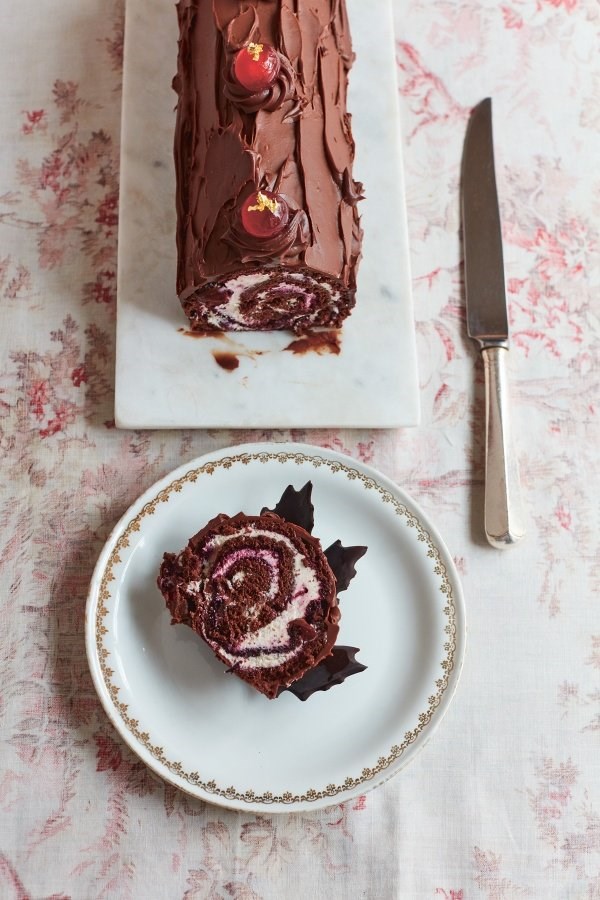 Black Forest log