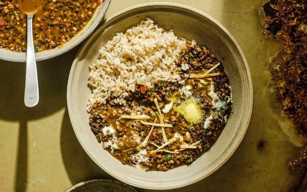Black lentil dal (Maa ki dal)