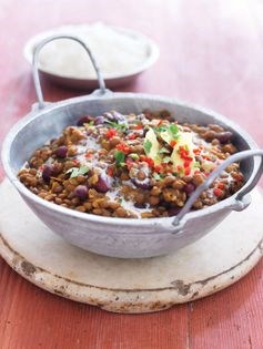Black lentil dhal with kidney beans