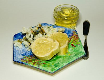 Black locust jelly