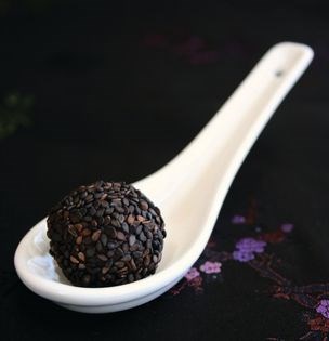 Black pearl truffles