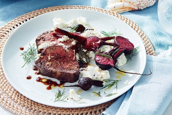Black pepper beef with beets, horseradish and feta