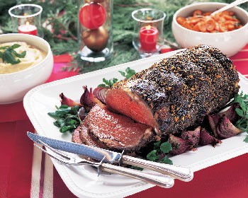 Black pepper-crusted standing rib roast au jus
