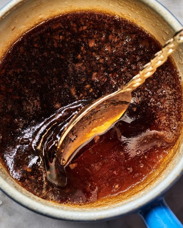 Black pepper fish sauce caramel